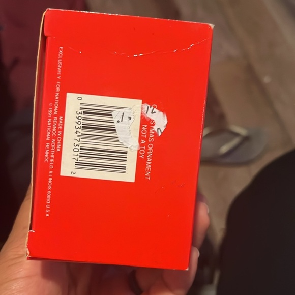 Vintage Christmas Around The World Christmas Goose Planter w/Knitted Hat & Scarf - Picture 4 of 5